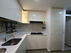 Lakeville (D22), Condominium #452461801